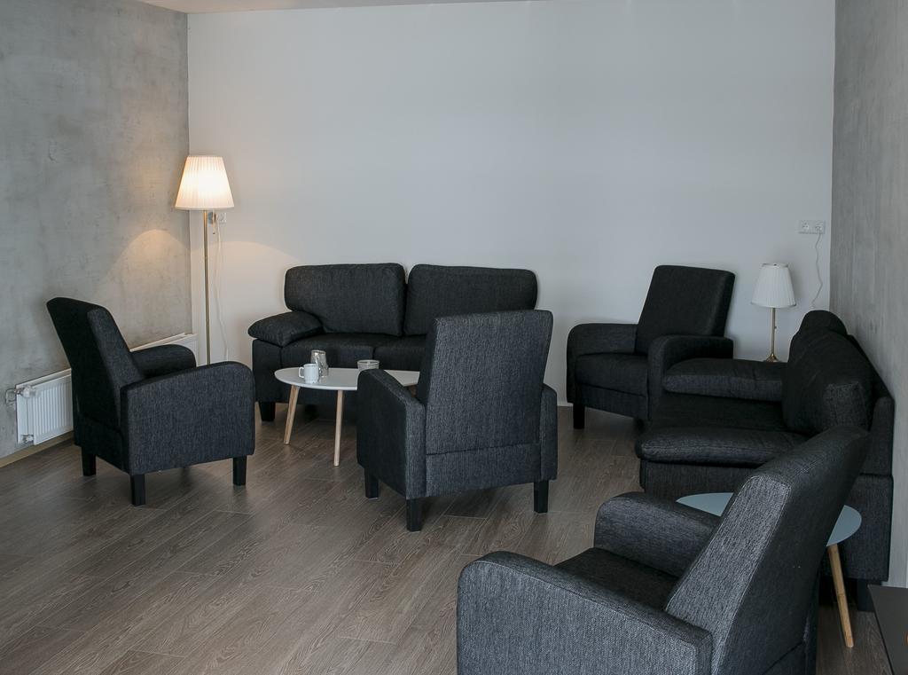 Hotel West Patreksfjordur エクステリア 写真