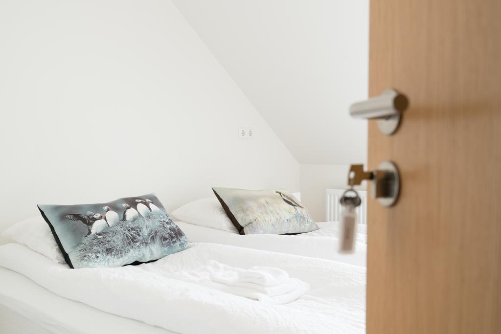Hotel West Patreksfjordur エクステリア 写真